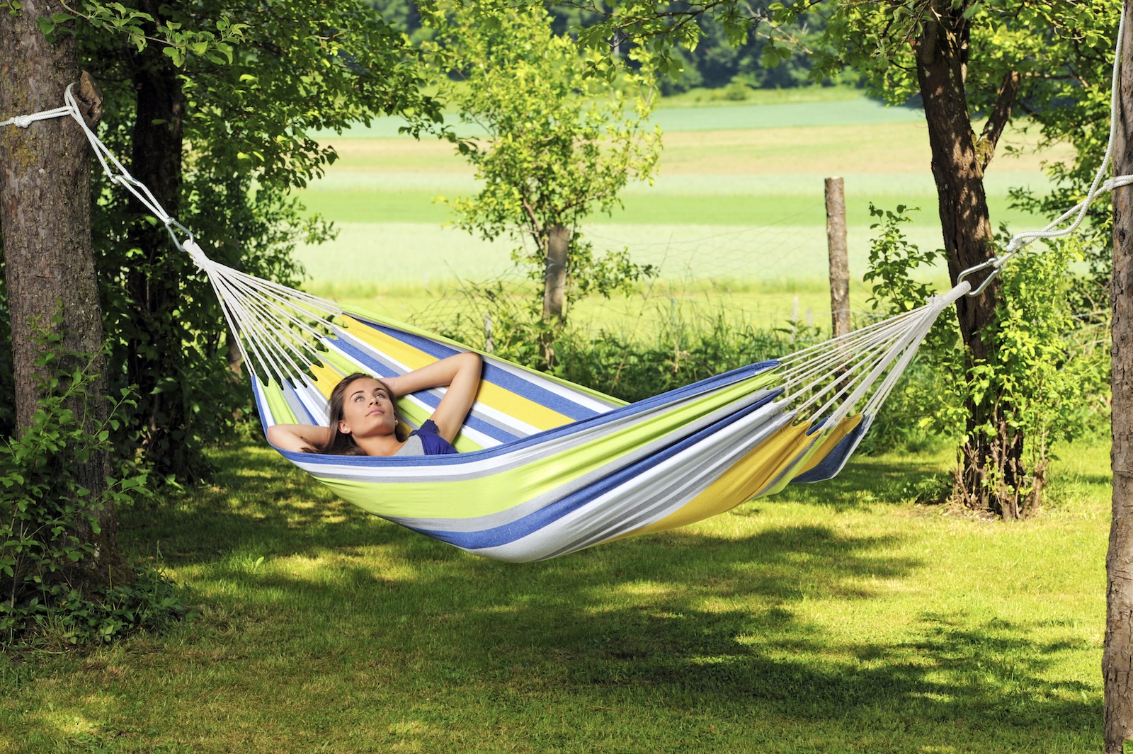 AMAZONAS Tahiti kolibri Hängematte wetterfest UV-beständig 200cmx100 cm bunt
